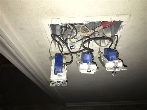 3 switch vertical electrical junction box|3 gang box wiring problems.